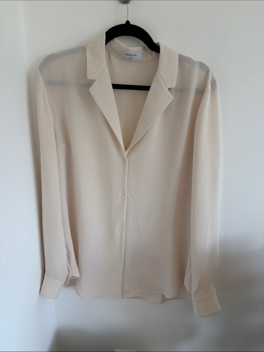 Babaton Ivory Lightweight Blouse relaxed fit- see measurements